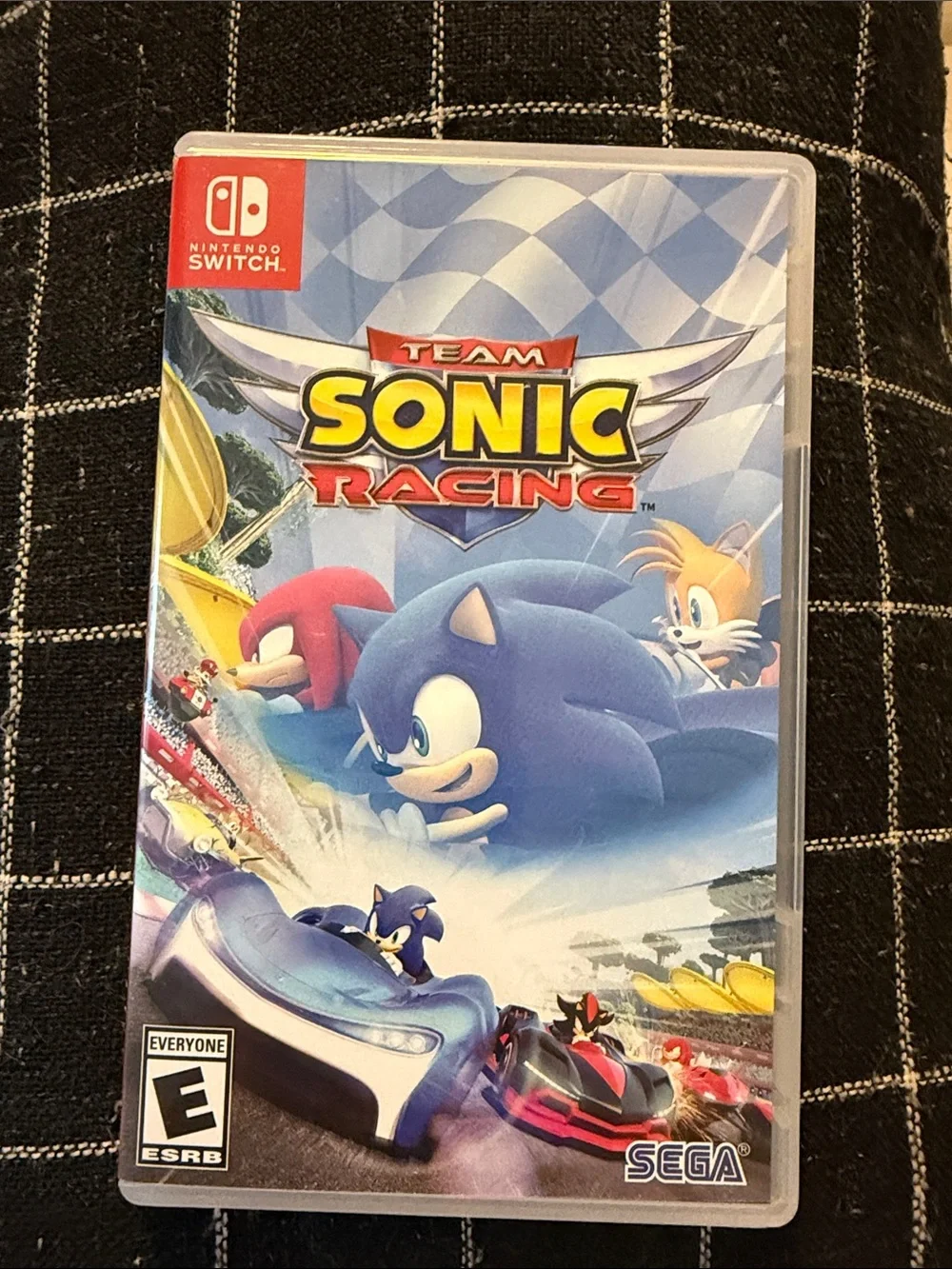 Nintendo Team Sonic Racing – Blue, Yellow & Red Cover Art - Picture 1 of 1